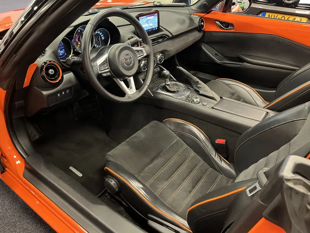 Mazda MX-5 Roadster 2.0 SkyActiv-G 184PK 30th Anniver uit 2019, foto 2