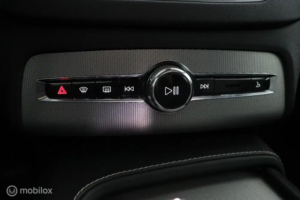 Volvo XC90 2.0 T8 Recharge AWD Plus Dark uit 2022, foto 17