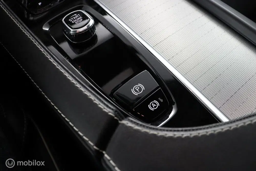 Volvo XC90 2.0 T8 Recharge AWD Plus Dark uit 2022, foto 19