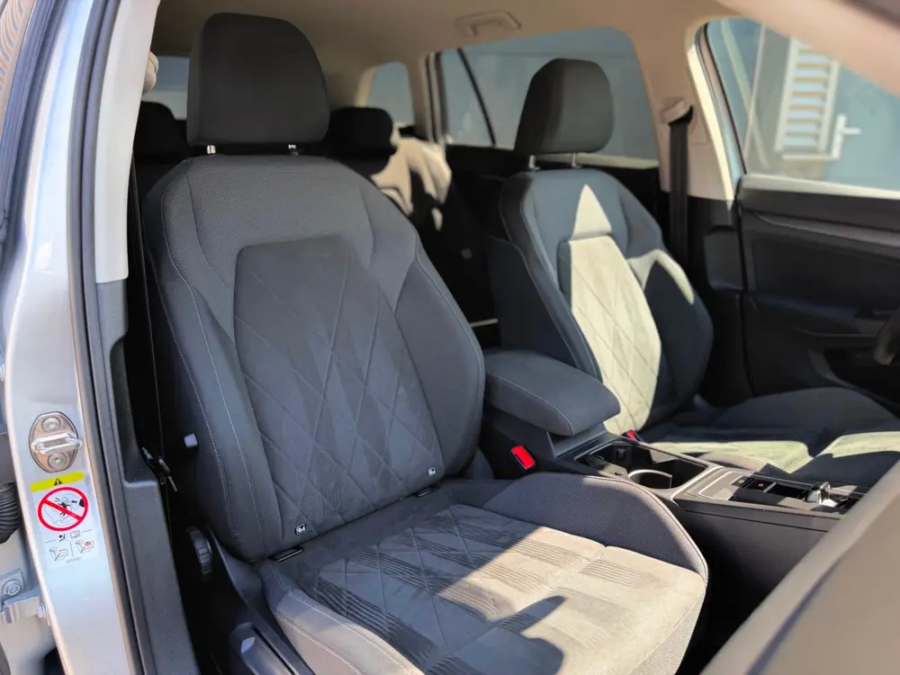 Volkswagen Golf Variant 1.5 eTSI Style | Massage | Memory | uit 2021, foto 4