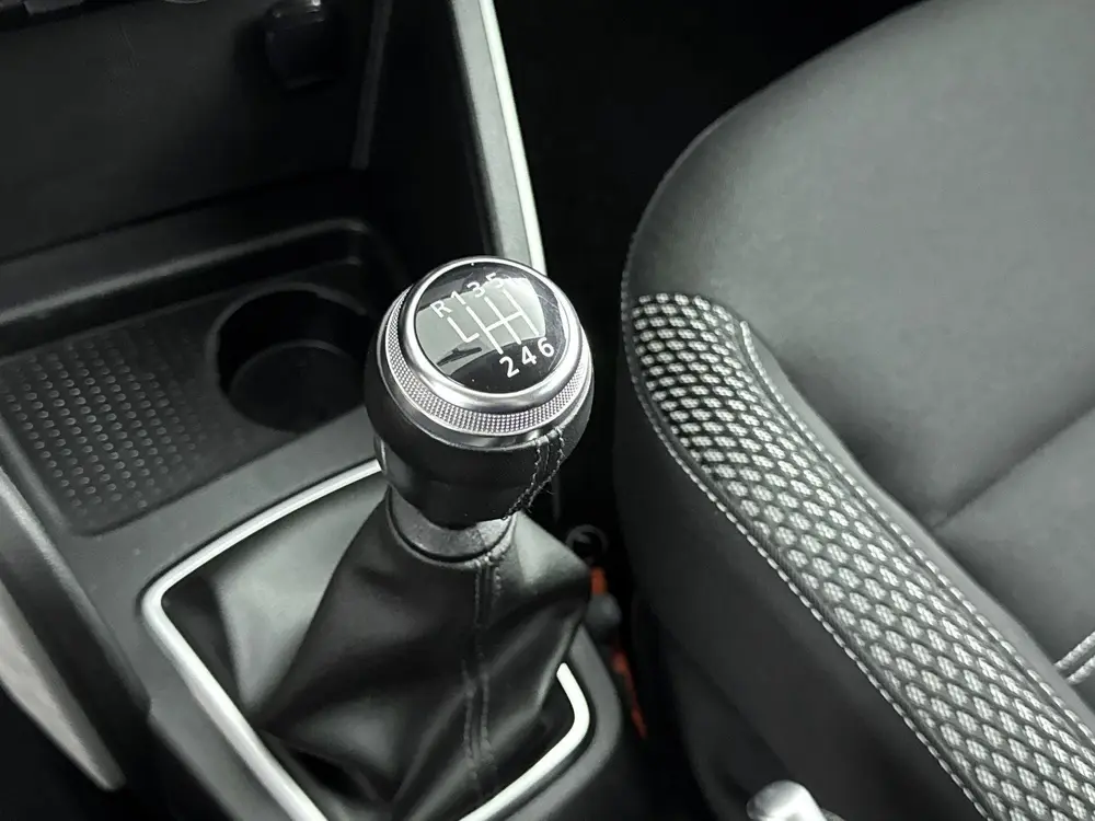 Dacia Duster 1.3 TCe Prestige 130PK | Navigatie | Keyless En uit 2021, foto 13