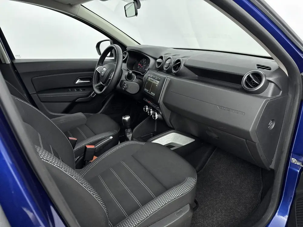 Dacia Duster 1.3 TCe Prestige 130PK | Navigatie | Keyless En uit 2021, foto 17