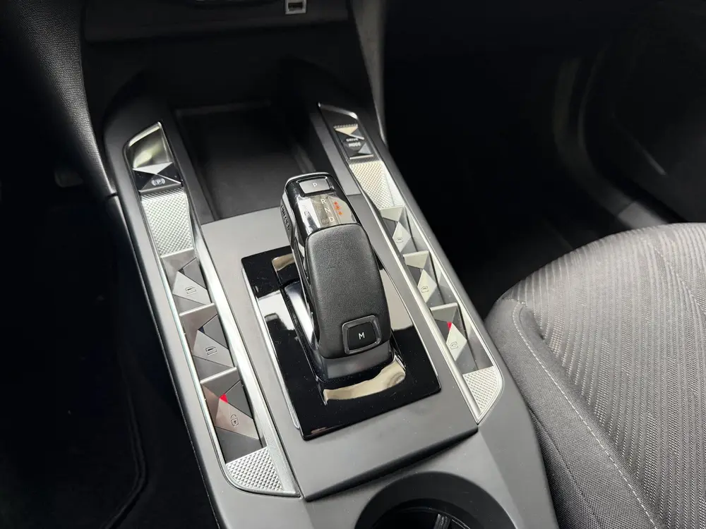 DS Automobiles 3 Crossback DS DS 3 Crossback 1.2 PureTech Carplay Automaat Onderhoudsbo uit 2020, foto 8