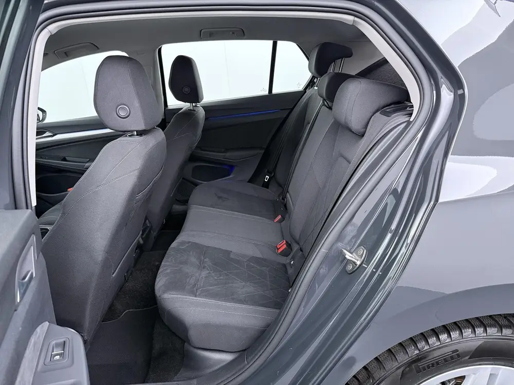 Volkswagen Golf 1.0 TSI Life Business - Adative Cruise Contr uit 2024, foto 10