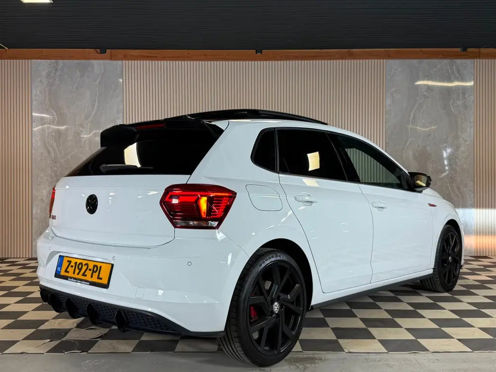 Volkswagen POLO 2.0 TSI GTI Pano Virtual Nwe Apk Airco Cruis uit 2020, foto 2