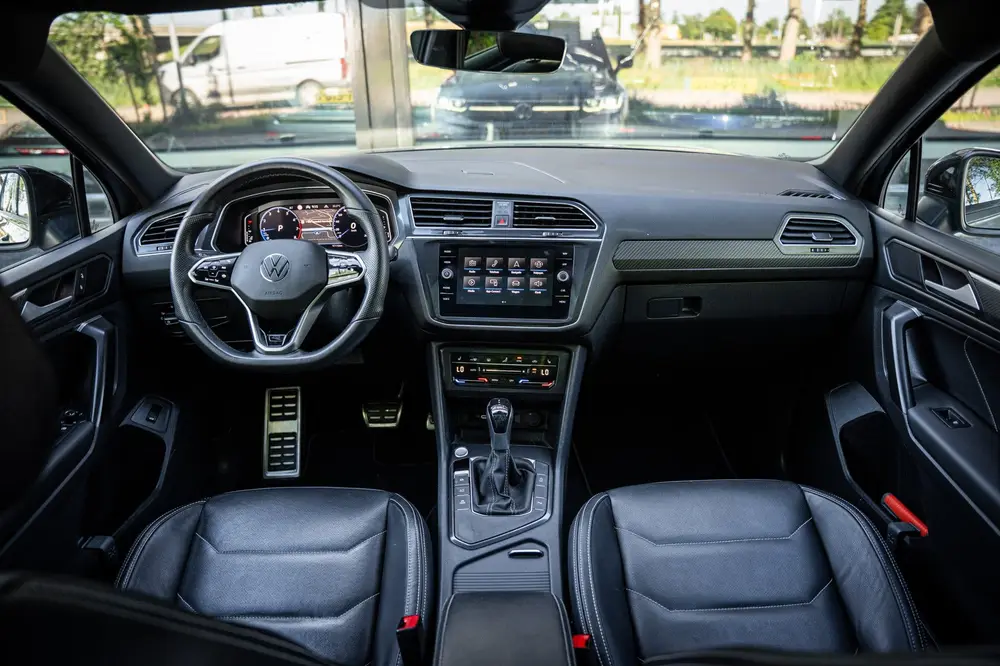Volkswagen Tiguan Allspace 1.5 TSI R-Line Business+ | 7 pers uit 2022, foto 12