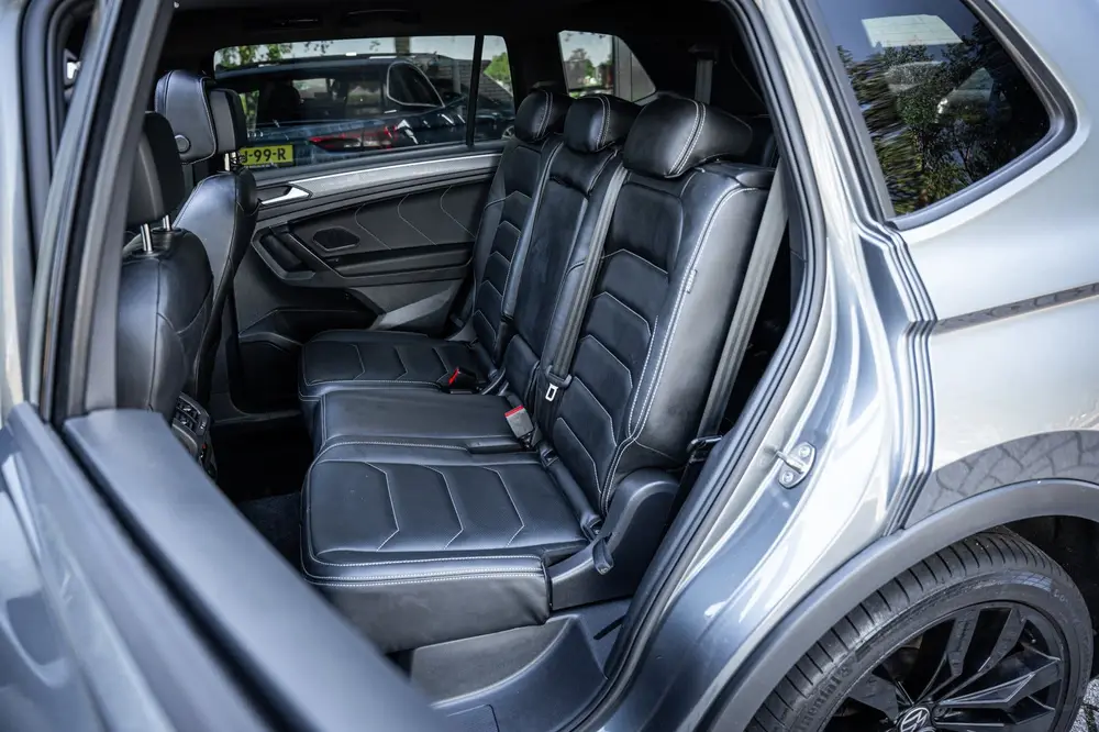 Volkswagen Tiguan Allspace 1.5 TSI R-Line Business+ | 7 pers uit 2022, foto 7