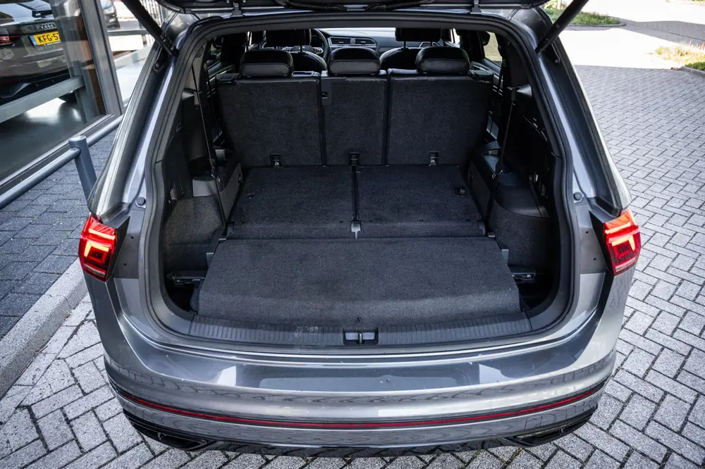 Volkswagen Tiguan Allspace 1.5 TSI R-Line Business+ | 7 pers uit 2022, foto 9