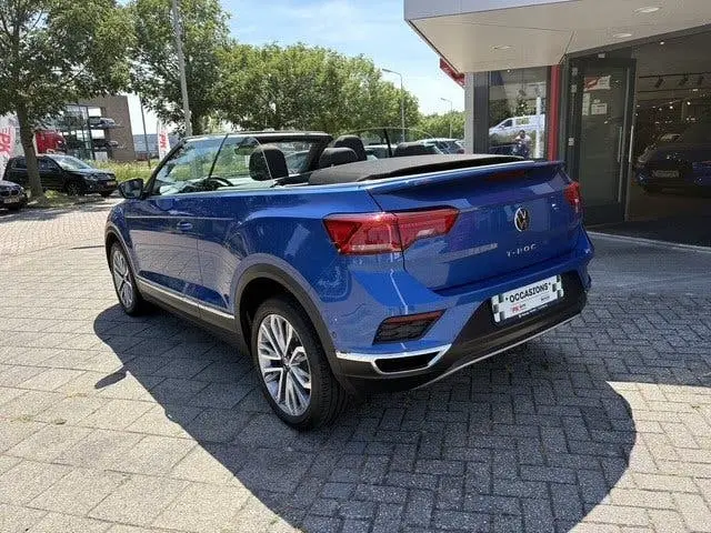 Volkswagen T-Roc Cabrio 1.5 TSI Style | Navi | Cruise | 67.9 uit 2021, foto 2