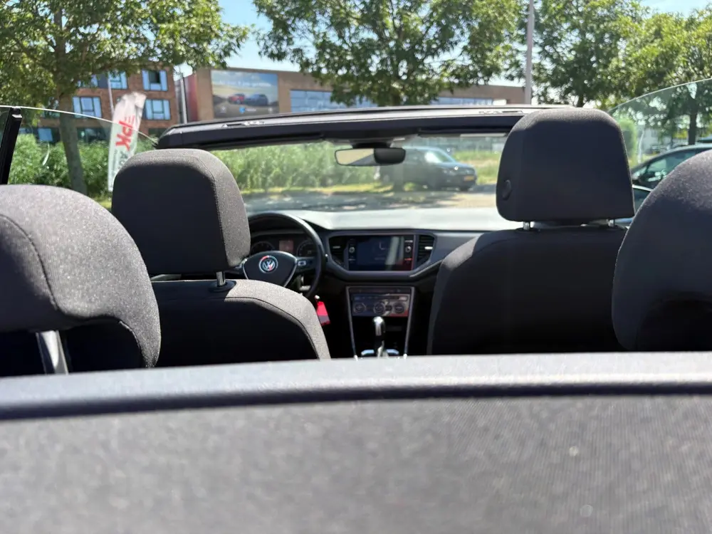 Volkswagen T-Roc Cabrio 1.5 TSI Style | Navi | Cruise | 67.9 uit 2021, foto 20