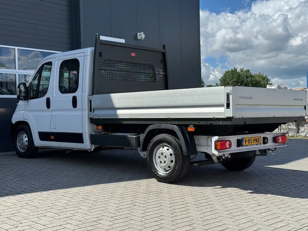Citroën Jumper Citroen Jumper 35 2.2 BlueHDi 165pk L3 DC uit 2022, foto 2
