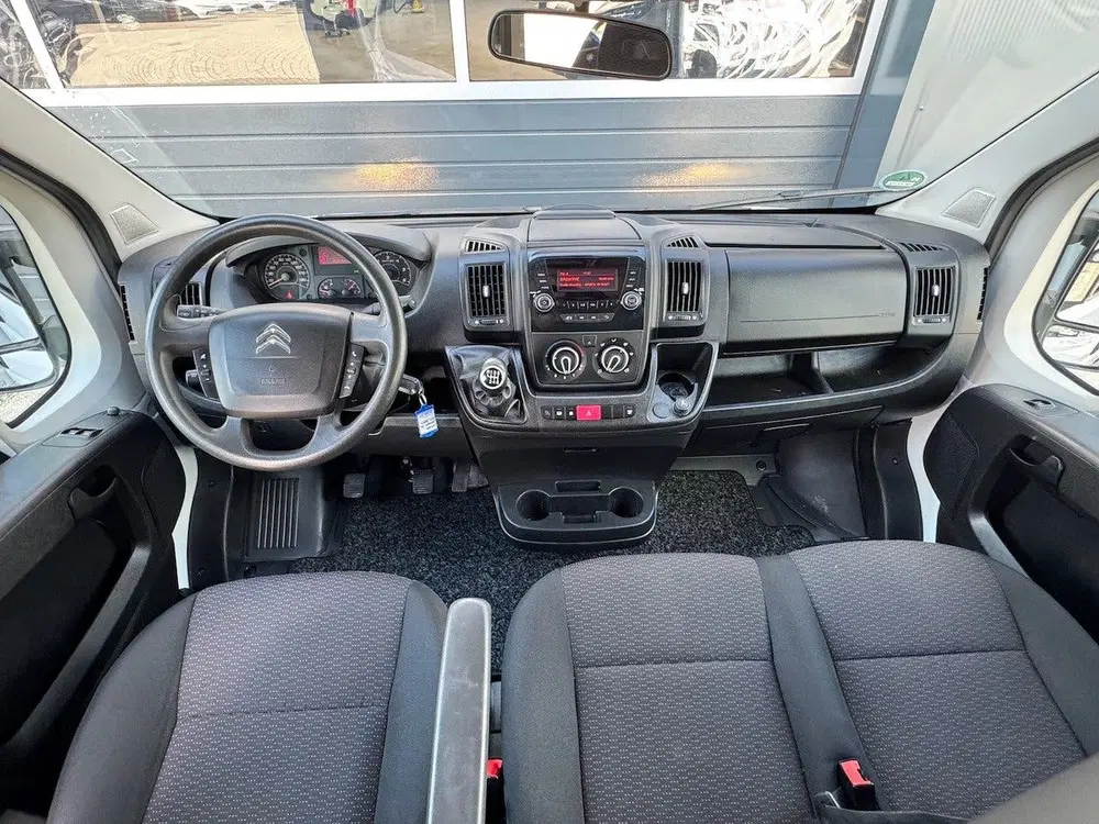 Citroën Jumper Citroen Jumper 35 2.2 BlueHDi 165pk L3 DC uit 2022, foto 3