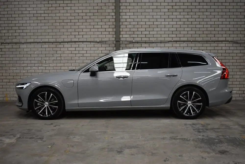 Volvo V60 T6 350PK AWD Essential Bright uit 2024, foto 7