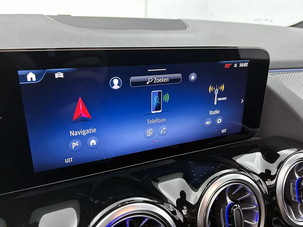 Mercedes-Benz B-Klasse 250 e Business Solution AMG Smartphon uit 2026, foto 7