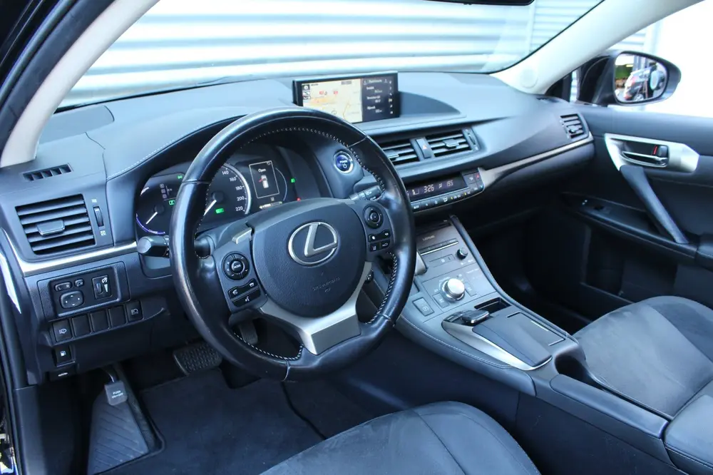 Lexus CT 200h 136pk Edition 30 Schuifdak NL-Auto NAP uit 2020, foto 11