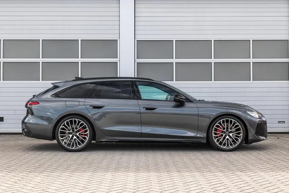 Audi A6 2.0 e-hybrid 367pk quattro S edition Compe uit 2026, foto 3