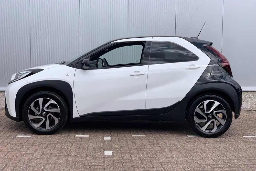 Toyota Aygo X 1.0 VVT-i S-CVT Pulse uit 2025, foto 4