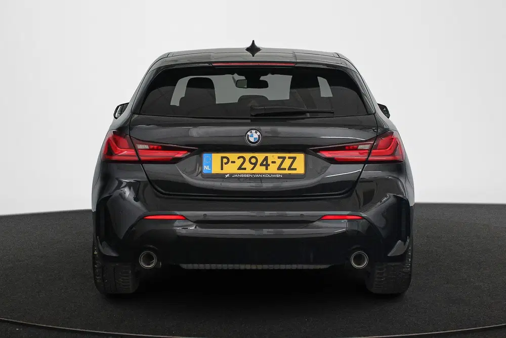 BMW 1-serie 120i Business Edition Automaat M Sport Sto uit 2022, foto 14