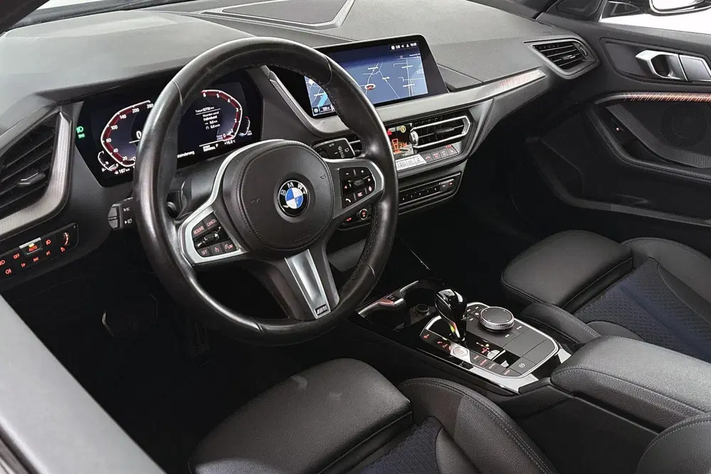 BMW 1-serie 120i Business Edition Automaat M Sport Sto uit 2022, foto 5