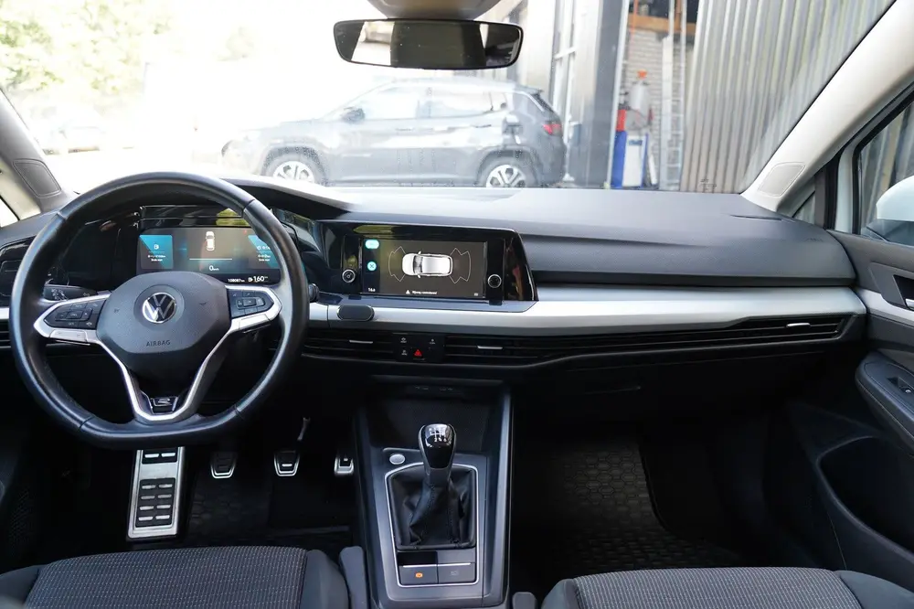 Volkswagen Golf 1.0 TSI Life Business LED/R LINE uit 2020, foto 5