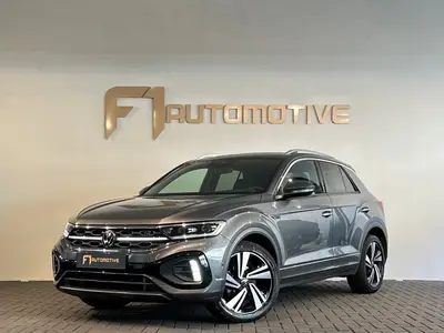 Volkswagen T-Roc 1.5 TSI Life Keyless|Front Assist|Camera|La uit 2024