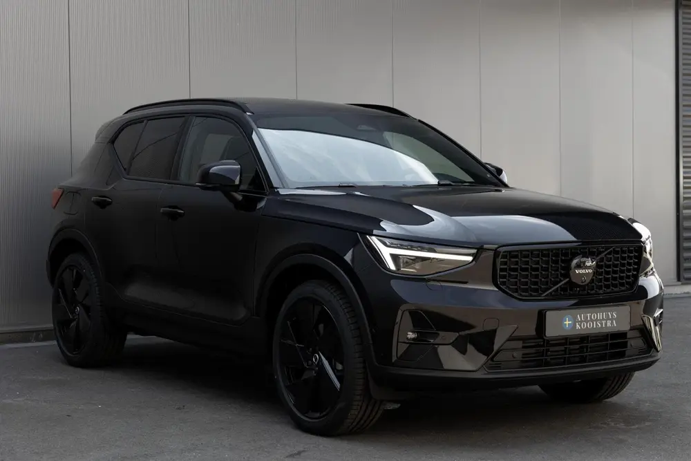 Volvo XC40 uit 2026, foto 2