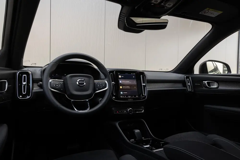 Volvo XC40 uit 2026, foto 9