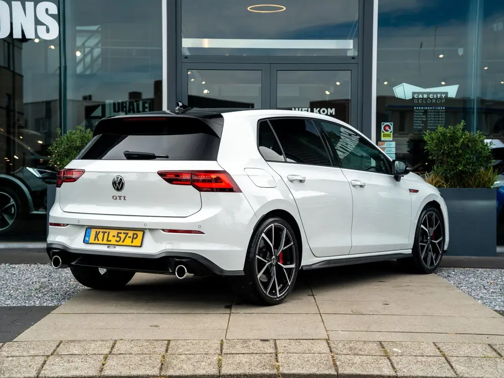 Volkswagen GOLF GTI 2.0 TSI 245pk| Ambiance | IQ | Stoelverw uit 2022, foto 3