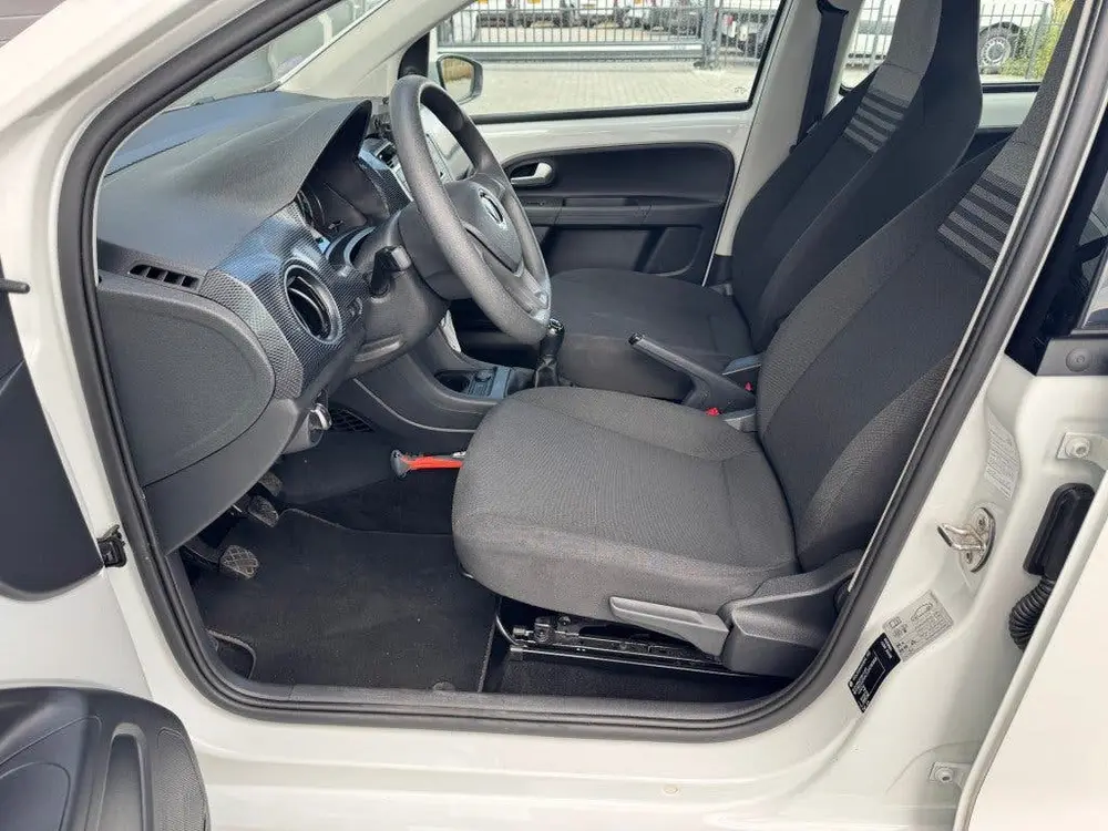 Volkswagen UP 1.0 BMT MOVE UP!  5-drs Airco Lane Assit uit 2020, foto 8