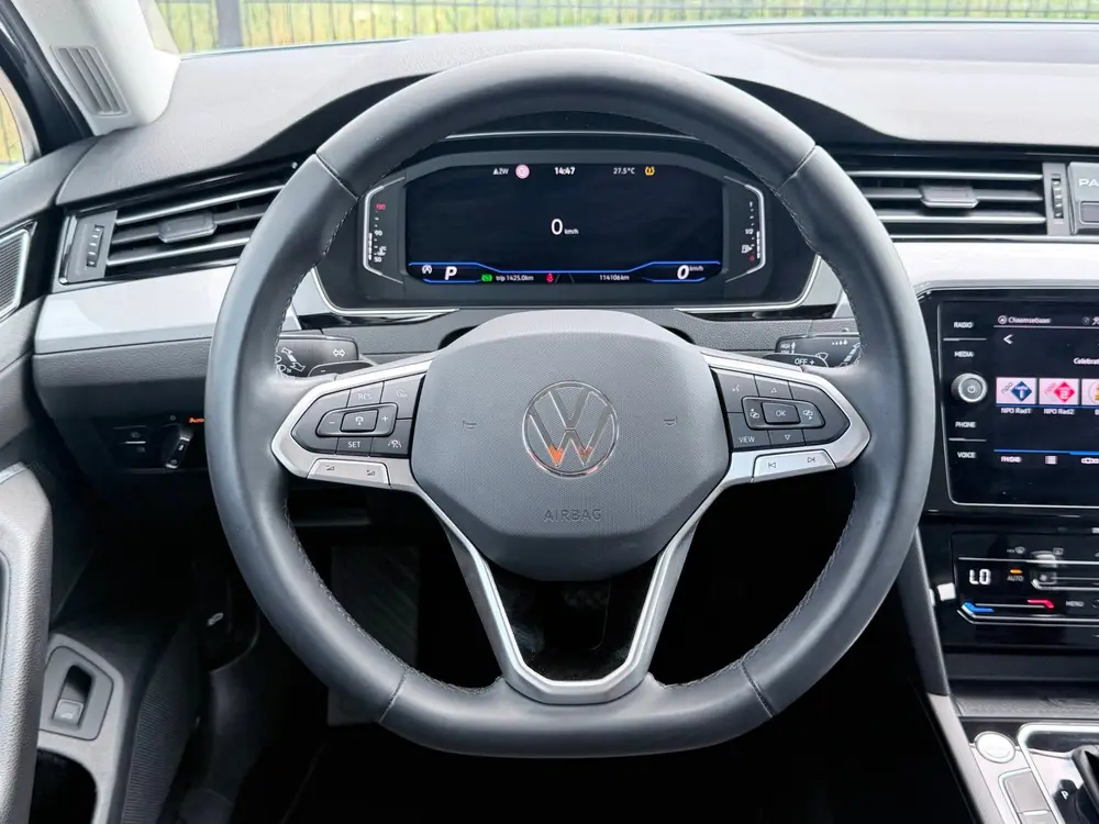 Volkswagen Passat Variant 1.5 TSI Business | Carplay | PDC | uit 2022, foto 15