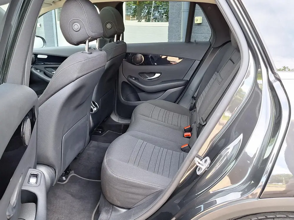 Mercedes-Benz GLC 300e 4MATIC uit 2022, foto 6