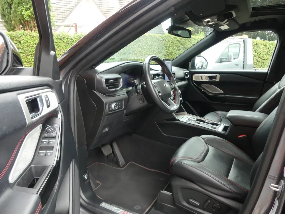 Ford Explorer 3.0 V6 EcoBoost PHEV ST-Line uit 2022, foto 5