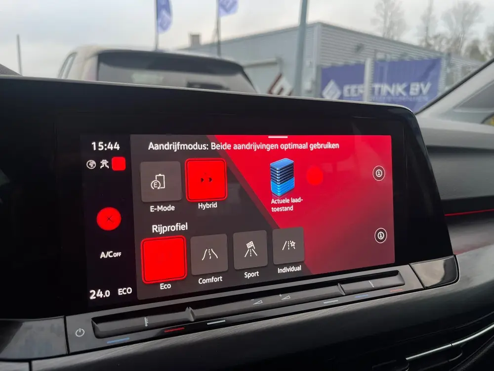 Volkswagen GOLF 8 eHybrid KeyLess|Alcantara|NAP CarPass! uit 2024, foto 19