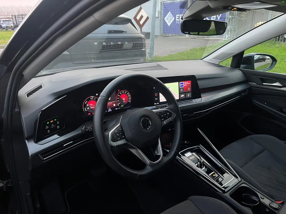 Volkswagen GOLF 8 eHybrid KeyLess|Alcantara|NAP CarPass! uit 2024, foto 8