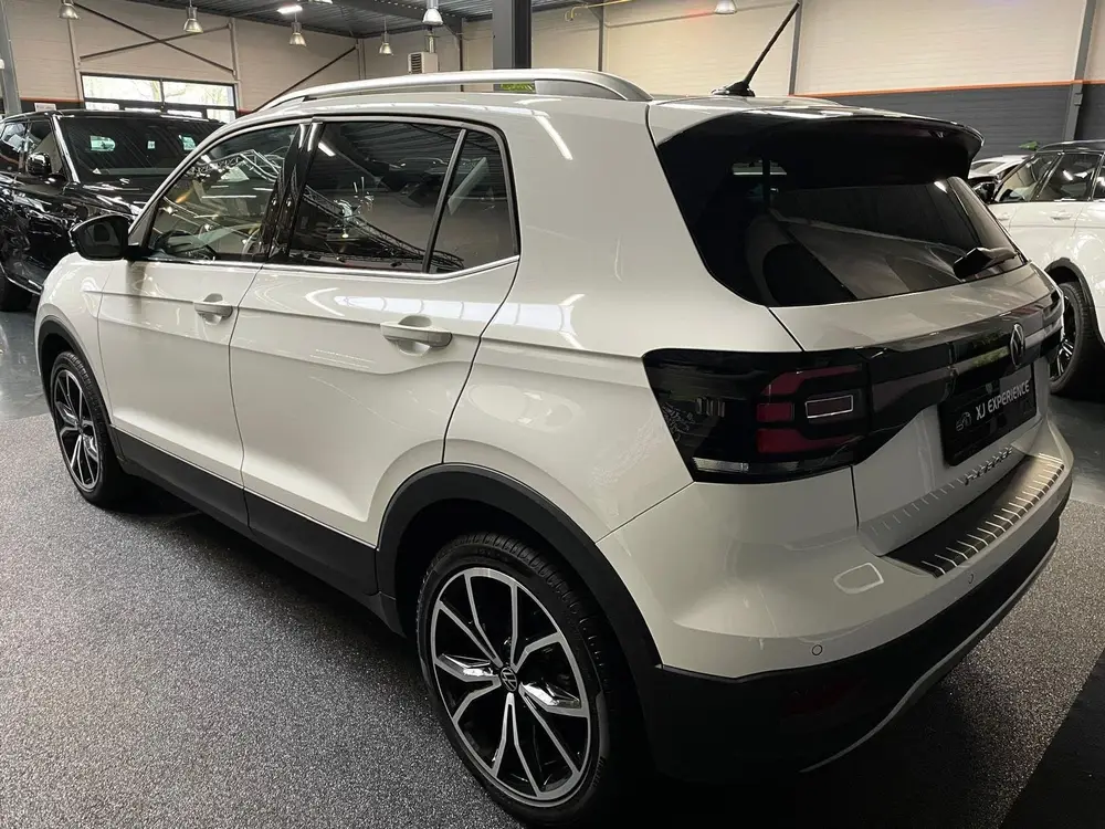 Volkswagen T-Cross Style NAVI 150 PK 18"" uit 2020, foto 4