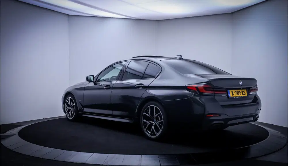BMW 5-serie 5 Serie 530iA M-SPORT High Executive LASER uit 2021, foto 8