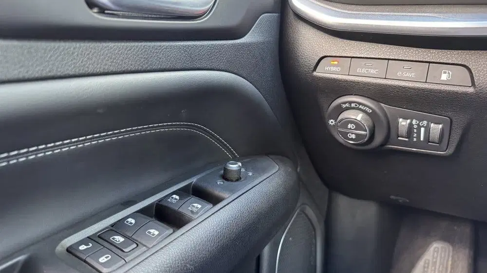 Jeep Compass 4xe 190 Hyb. uit 2022, foto 18