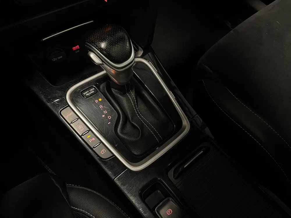 Kia Ceed 1.5 T-GDi GT-Line uit 2022, foto 16