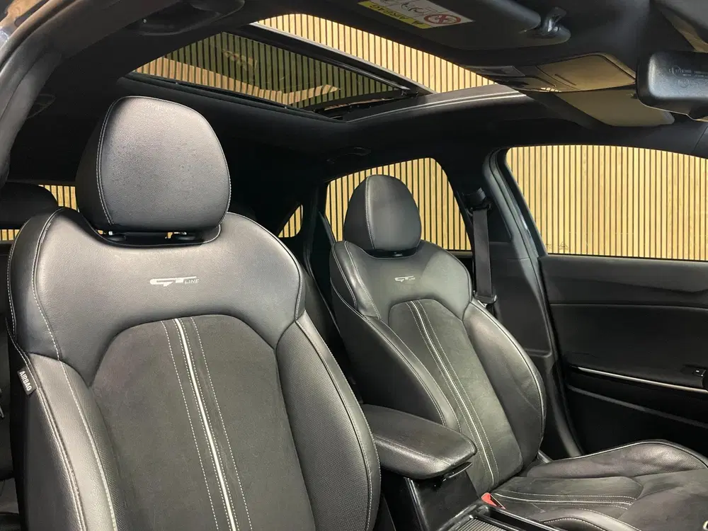 Kia Ceed 1.5 T-GDi GT-Line uit 2022, foto 9
