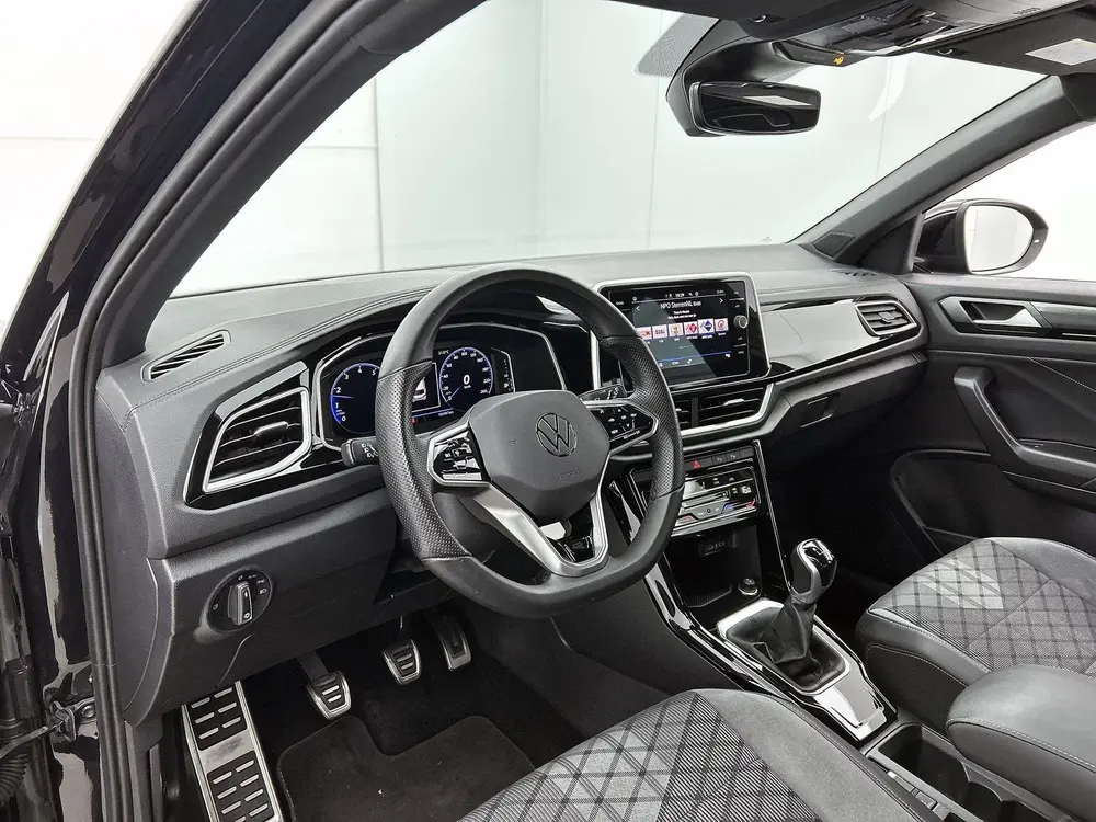 Volkswagen T-Roc 1.0 TSI R-Line | 110 PK | Apple Carplay / A uit 2023, foto 20