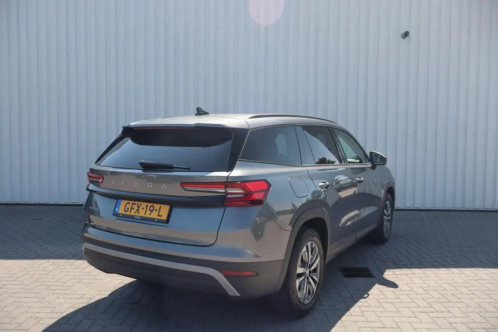 Skoda Kodiaq 1.5 TSI 150pk DSG MHEV Tour Edition uit 2024, foto 2