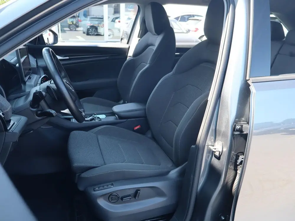 Skoda Kodiaq 1.5 TSI 150pk DSG MHEV Tour Edition uit 2024, foto 4
