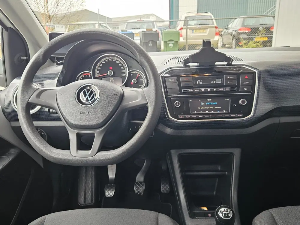 Volkswagen Up! 1.0|Airco|Cruise|Camera|PDC| uit 2021, foto 6