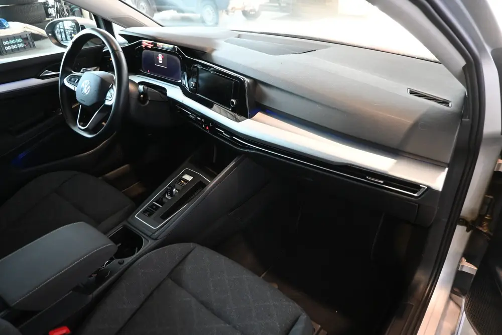 Volkswagen Golf 1.5 eTSI R-Line Automaat Clima Carplay Cruis uit 2020, foto 20