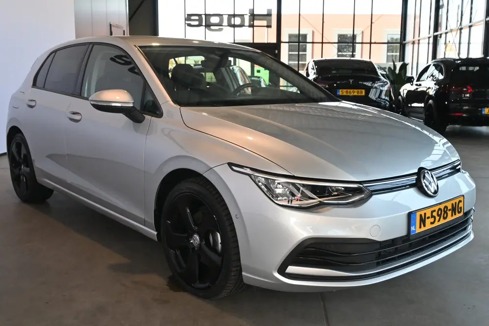 Volkswagen Golf 1.5 eTSI R-Line Automaat Clima Carplay Cruis uit 2020, foto 5