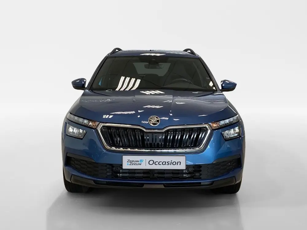 Skoda Kamiq 1.0 TSI Sport Business uit 2021, foto 2