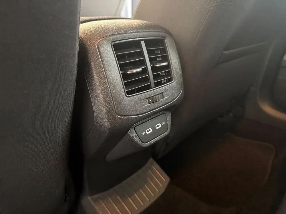 Volkswagen T-Roc 1.5 TSI Style Adaptieve cruise control | Cl uit 2021, foto 10