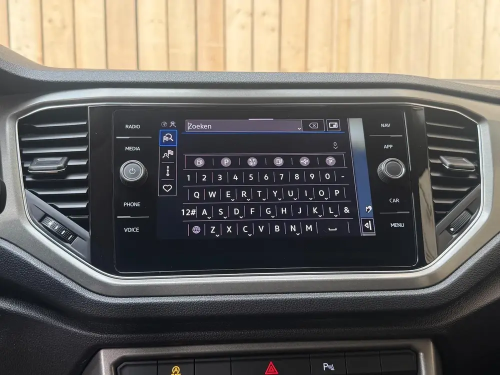 Volkswagen T-Roc 1.5 TSI Style Adaptieve cruise control | Cl uit 2021, foto 12