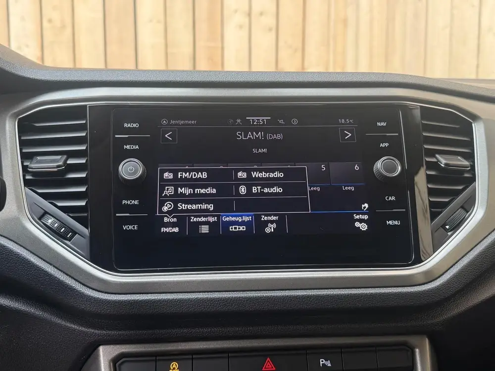 Volkswagen T-Roc 1.5 TSI Style Adaptieve cruise control | Cl uit 2021, foto 14