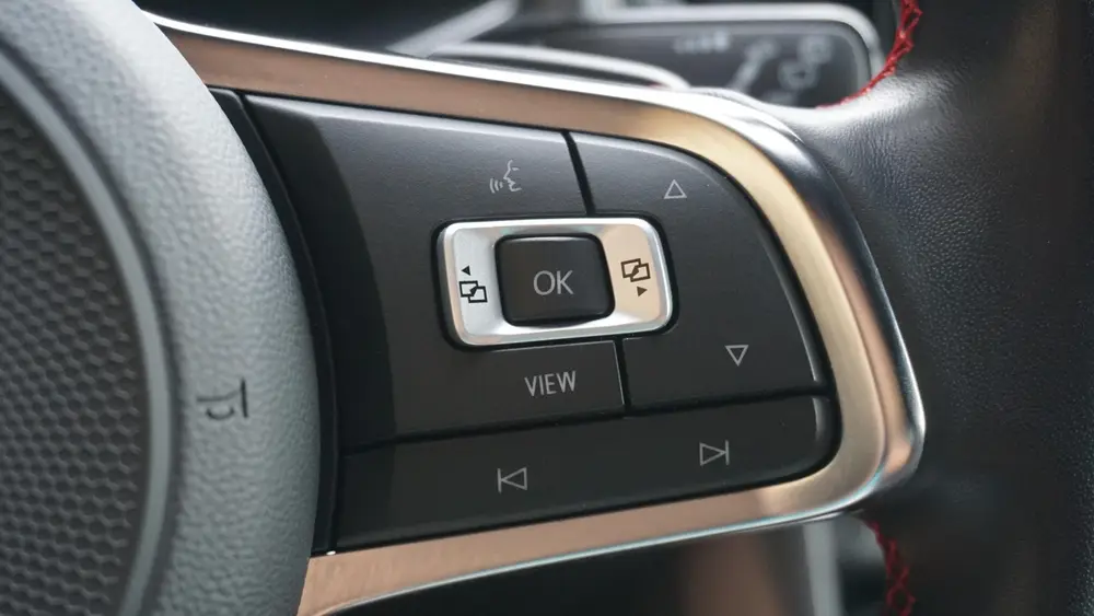 Volkswagen T-Roc 1.5 TSI 150pk DSG Sport Clima Keyless DAB V uit 2022, foto 20